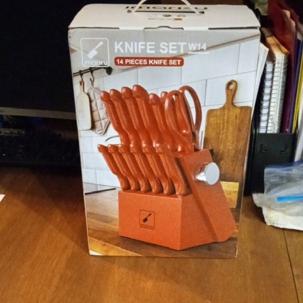 mark. 14-Piece Cutlery Set with Block - Orange